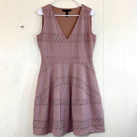 BCBGMaxAzria Dresses & Skirts - BCBGMaxazaria Amberly Dress Size Medium Lace Mini Dress Women’s Pink Pastel